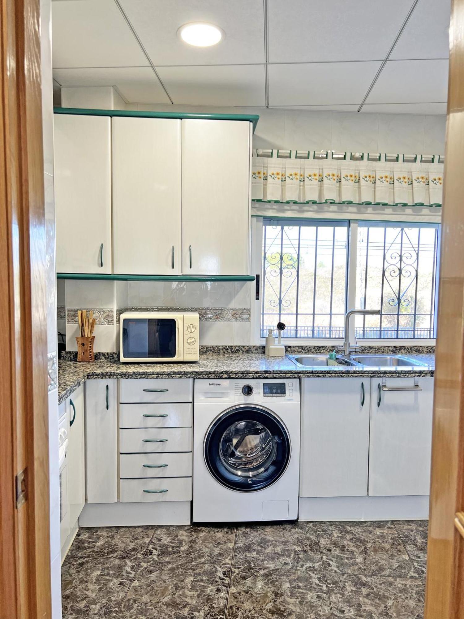 Apartament A 100M De La Playa. 2 Hab. A/C Alicante Zewnętrze zdjęcie